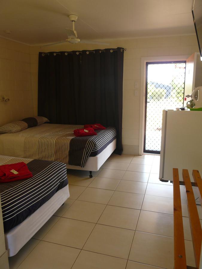 Chillagoe Cockatoo Hotel Motel Exterior photo